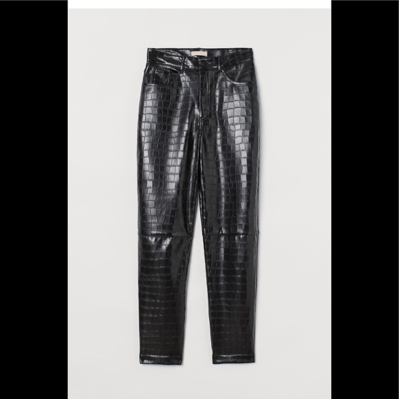 NWT H&M Trend Faux Leather Crocodile Print Pants - Picture 4 of 8